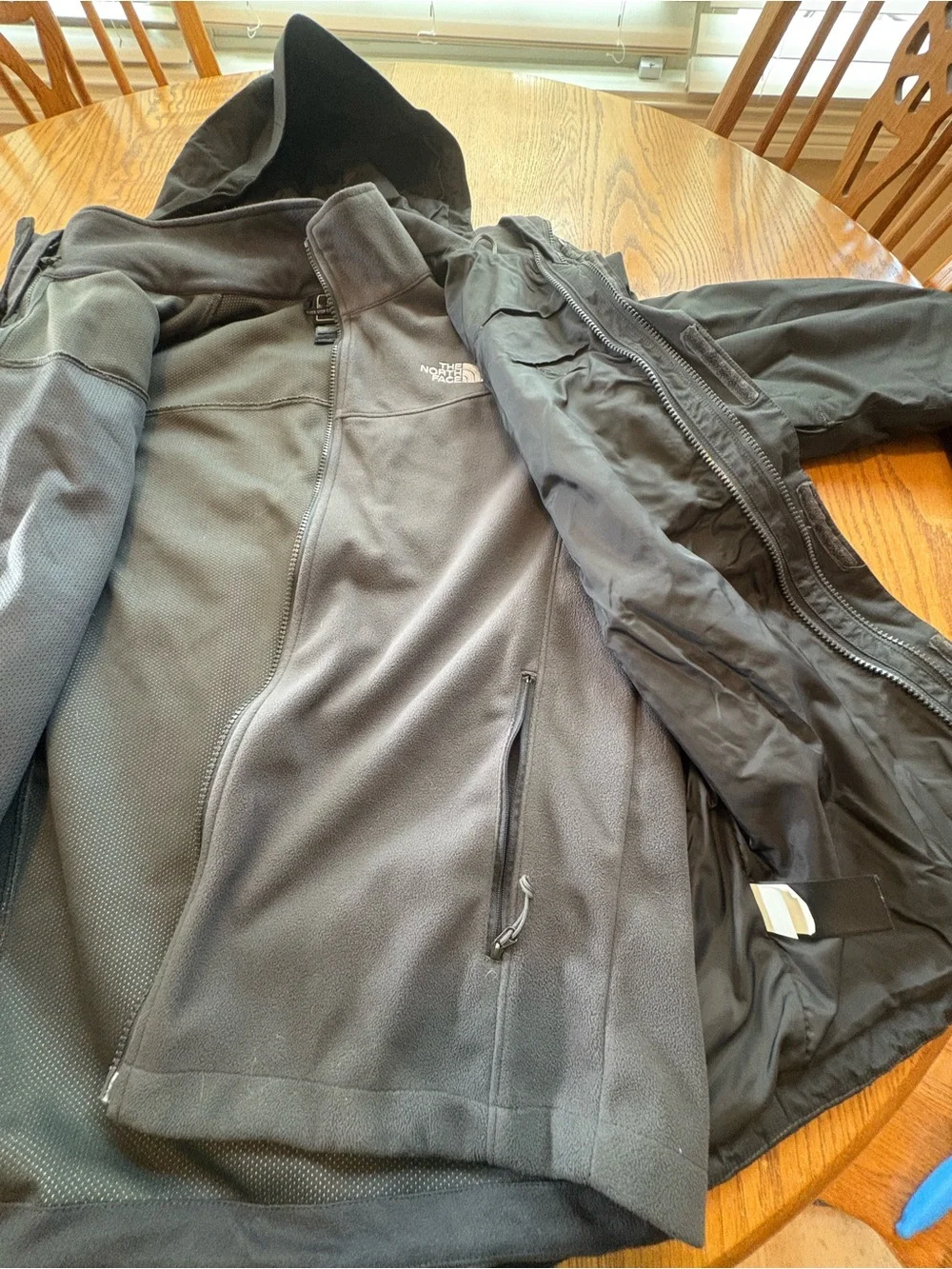 The North Face Men’s S Black DryVent 3-in-1 Triclimate Jacket Gray Fleece Liner